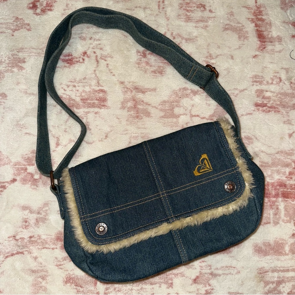 Vintage Y2K ROXY Denim Shoulder Bag with Faux Fur Trim